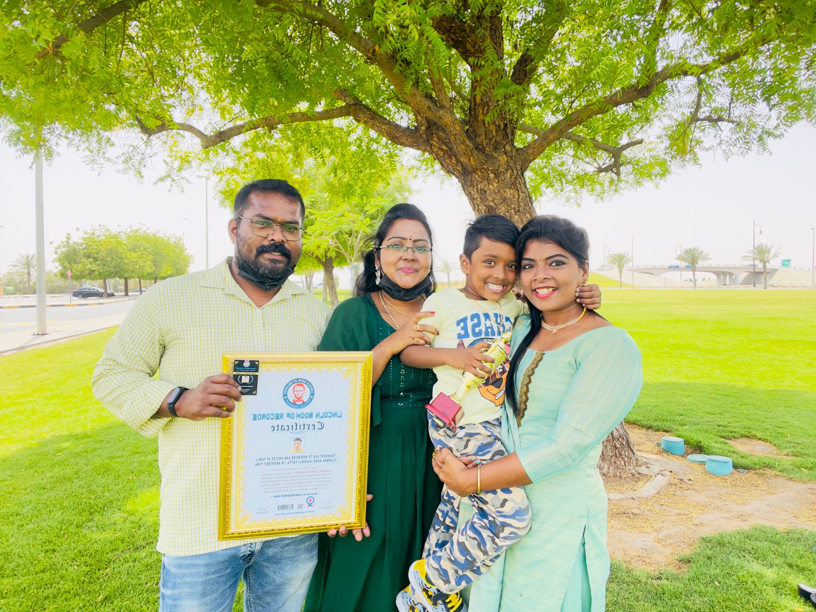 Youngest kid to memorise and recite 99 Tamil  flowers Name (Kurinji Pattu) in shortest time